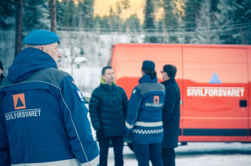 Sivilforsvaret ved lageret sitt på Torpomoen.